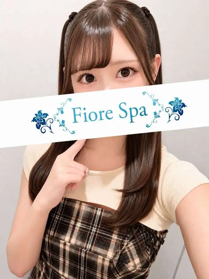 セラピスト 佐伯ゆら